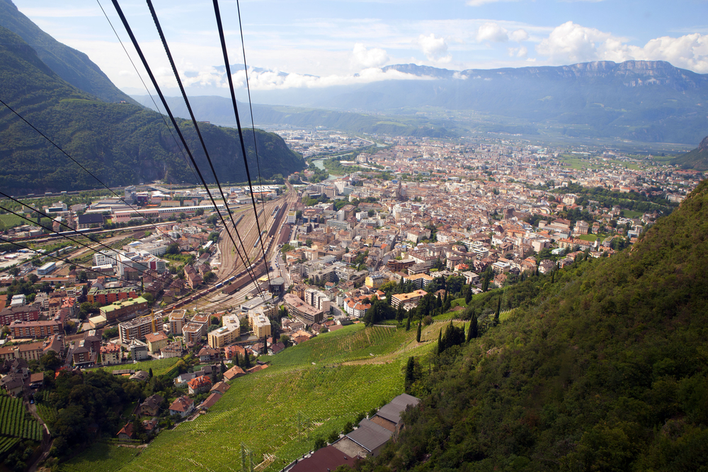 Autobus, treni e funivie: il network dei trasporti made in Bolzano