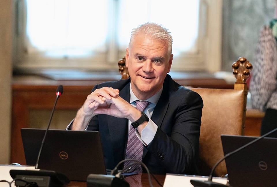 Cosa ha detto il Ministro Zangrillo sulle opportunità di lavoro nella pubblica amministrazione