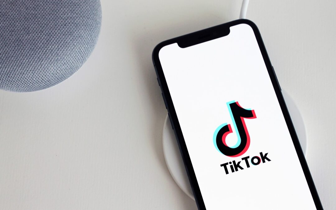TikTok, il dibattito sul ban tra USA ed Europa: sfide e opportunità per la Pubblica Amministrazione